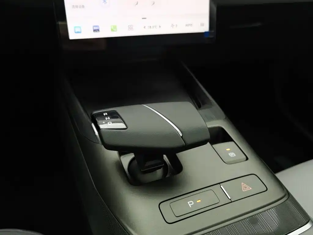 Changan Eado — миниатюра 13