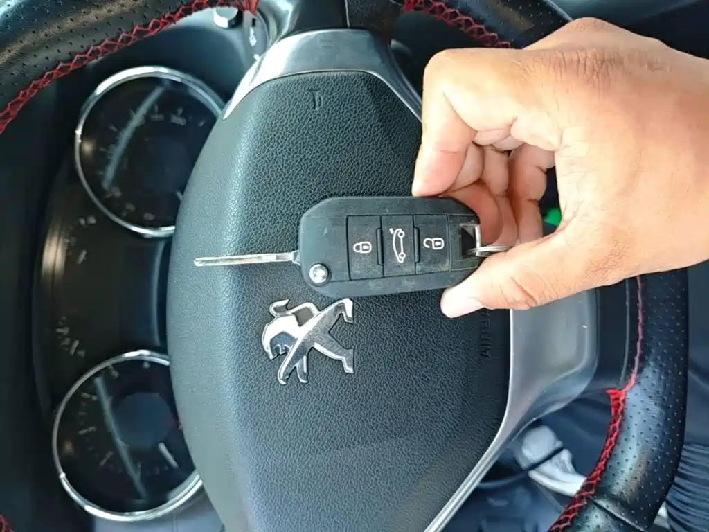 Peugeot 3008 — миниатюра 9