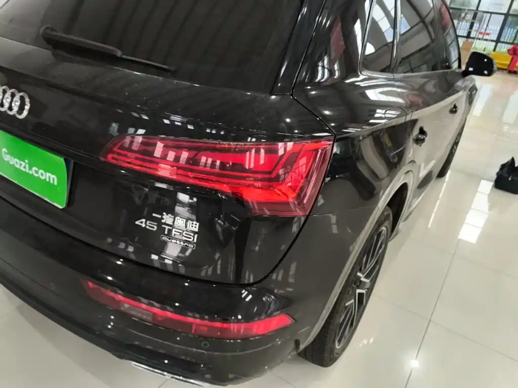 Audi Q5L — миниатюра 8