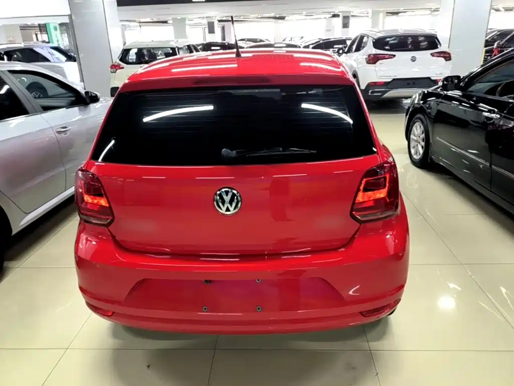 Volkswagen Polo — миниатюра 6