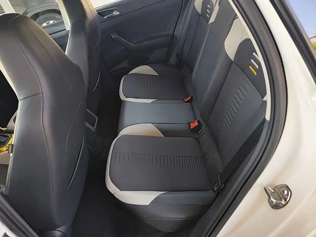 Volkswagen Polo — миниатюра 17