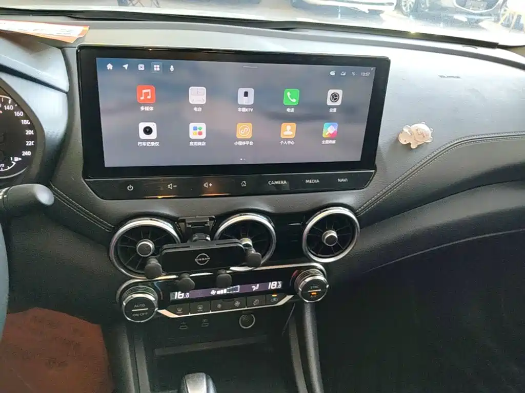 Nissan Sylphy — миниатюра 13