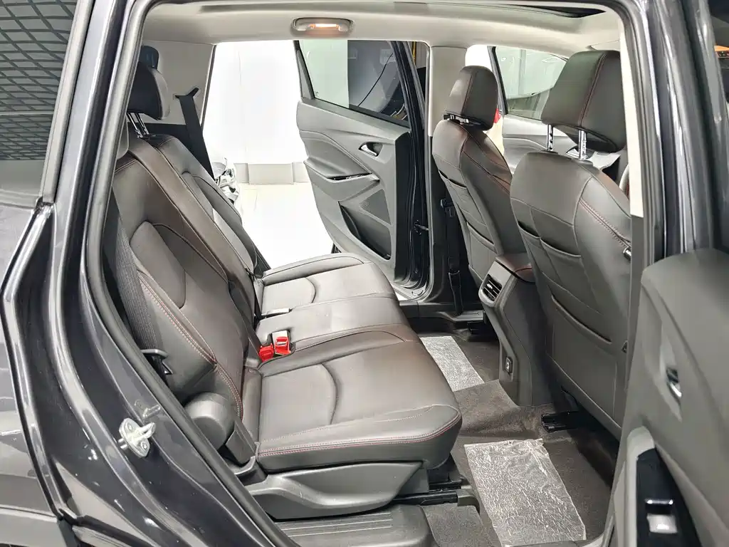 Chevrolet Volando — миниатюра 9