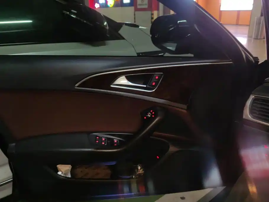 Audi A6L 2015 TFSI