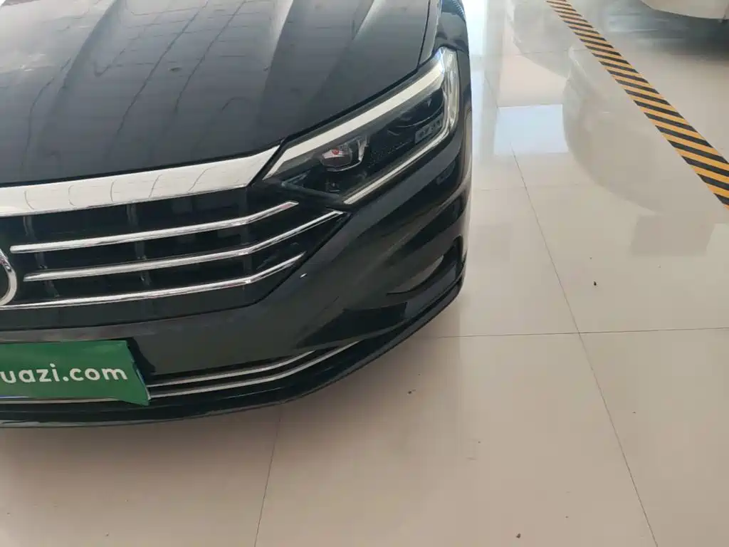 Volkswagen Sagitar — миниатюра 24