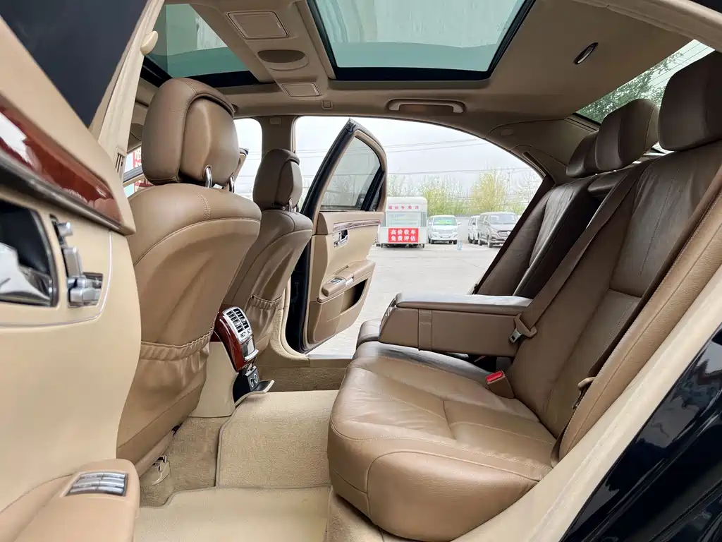 Mercedes-Benz S-Class — миниатюра 19
