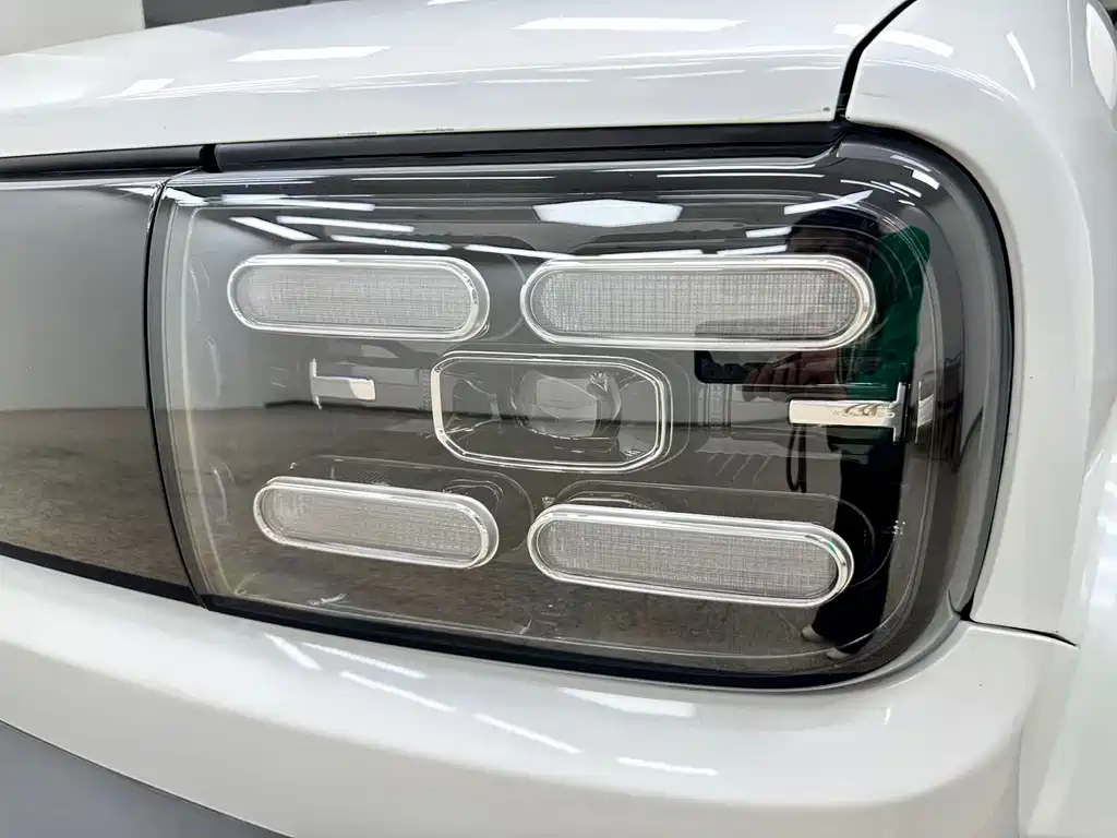 Baojun Yueye — миниатюра 20