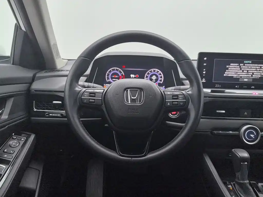 Honda Inspire — миниатюра 11