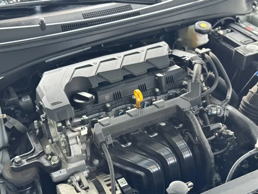 Hyundai Elantra — миниатюра 20