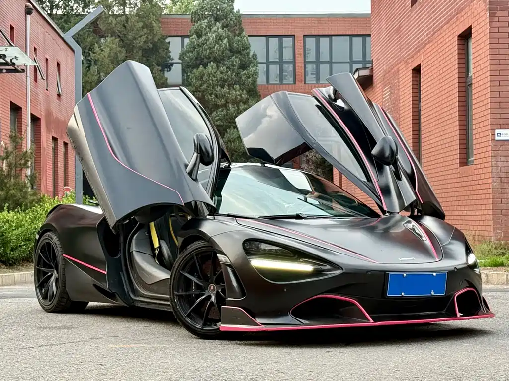 Купить McLaren 720S