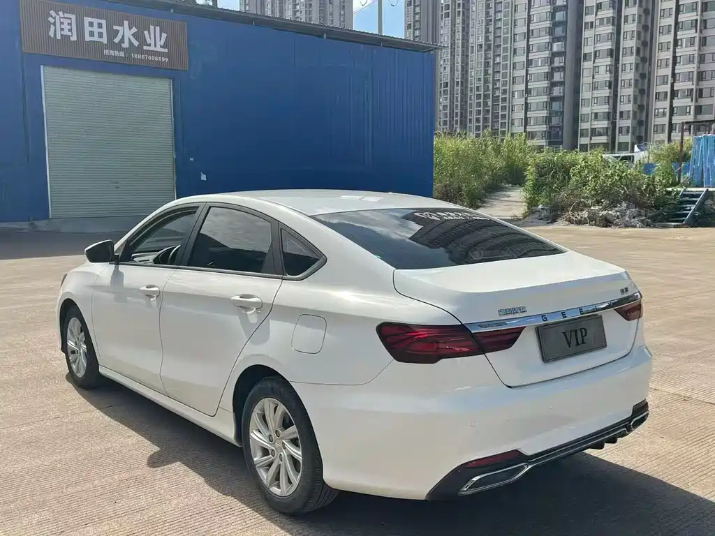 Geely Binrui — миниатюра 6