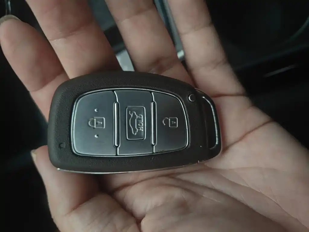 Hyundai Mistra — миниатюра 9