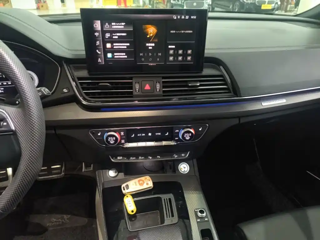 Audi Q5L — миниатюра 13
