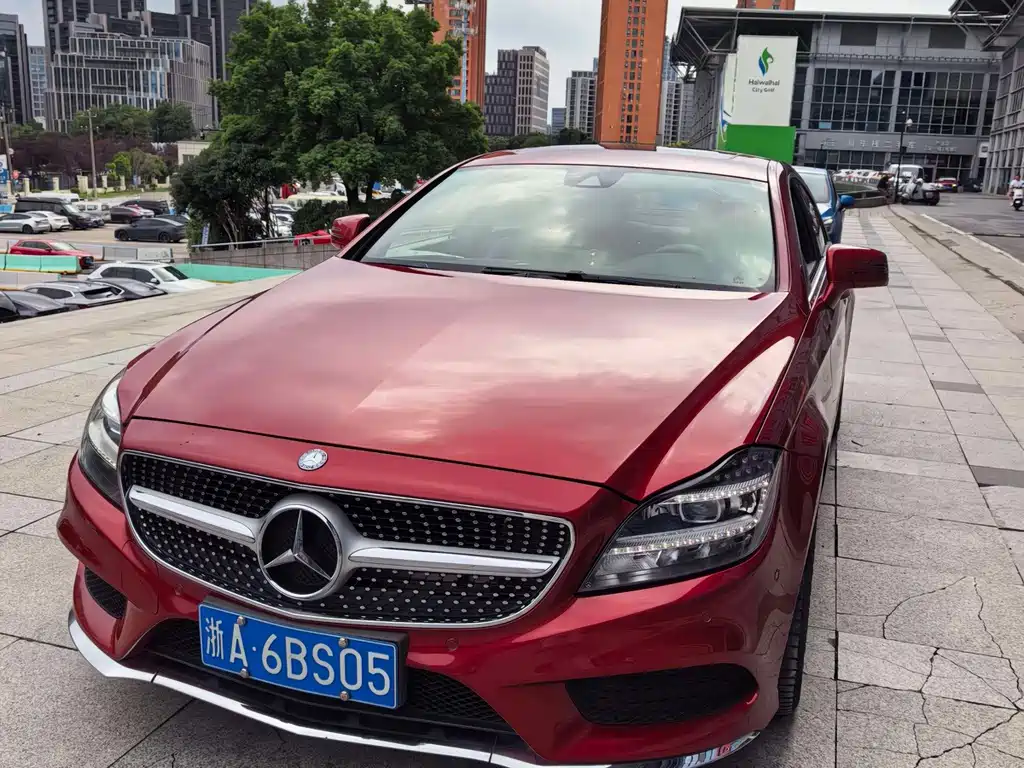 Mercedes-Benz CLS
