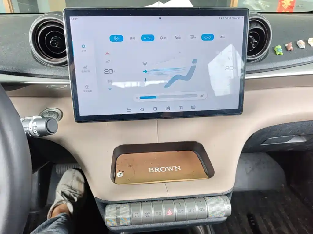 BYD Dolphin — миниатюра 13