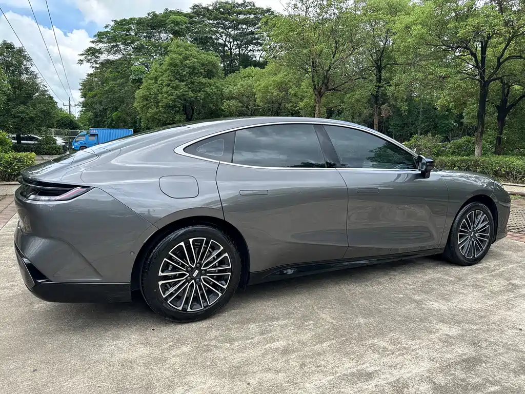 Geely Galaxy Xingyao 8 130km EM-i Premium Edition, фото 17