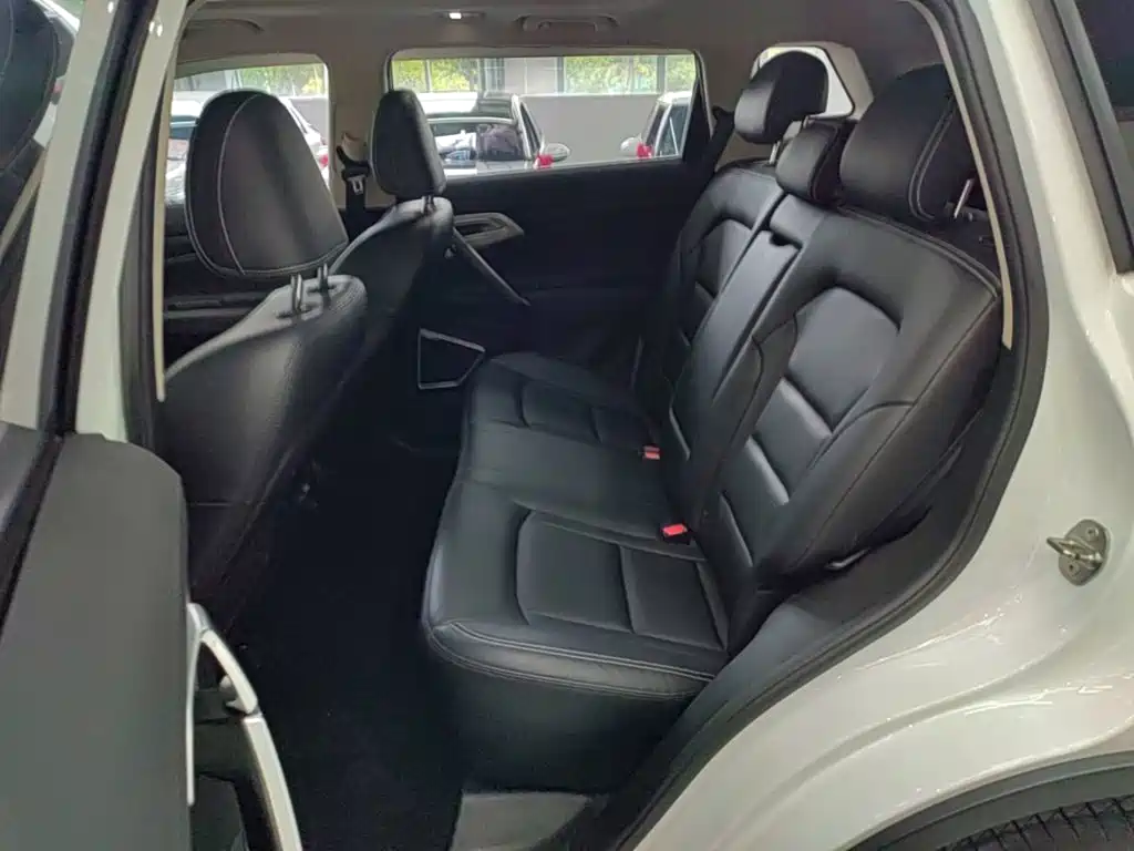 Geely Boyue — миниатюра 17