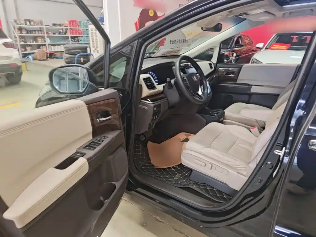 Honda Odyssey — миниатюра 16