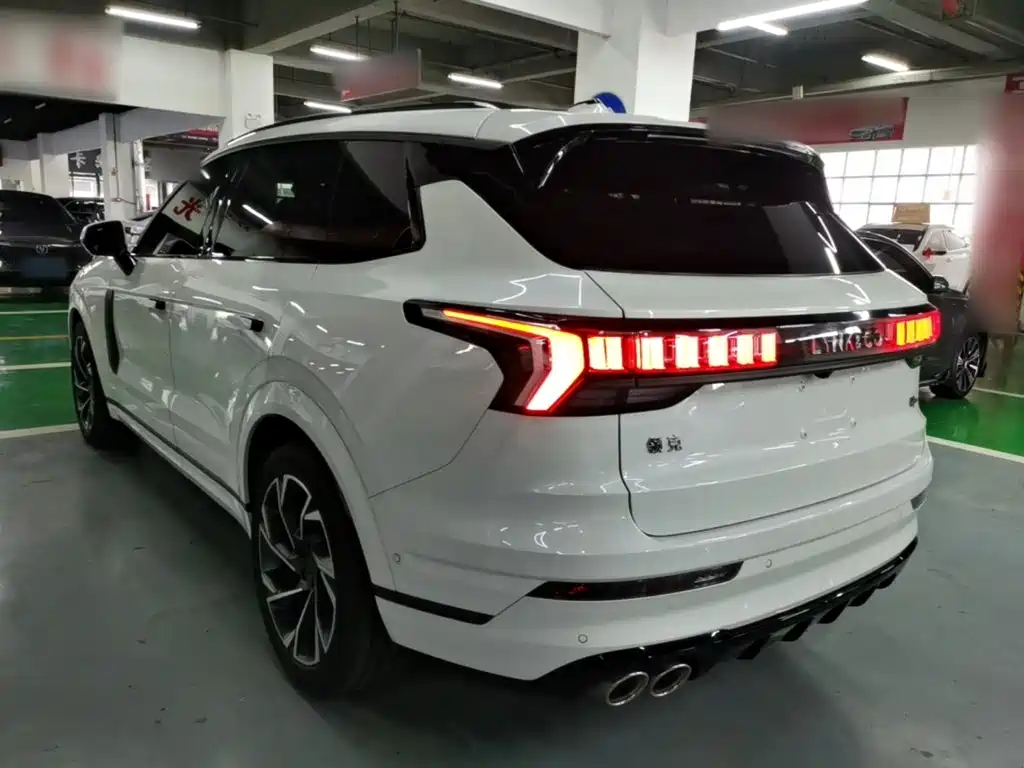 Lynk & Co 09 — миниатюра 5
