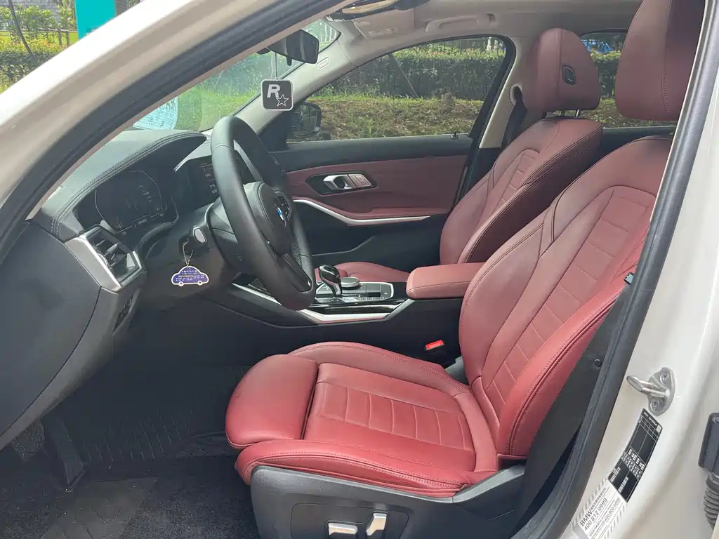 BMW 3 Series — миниатюра 8