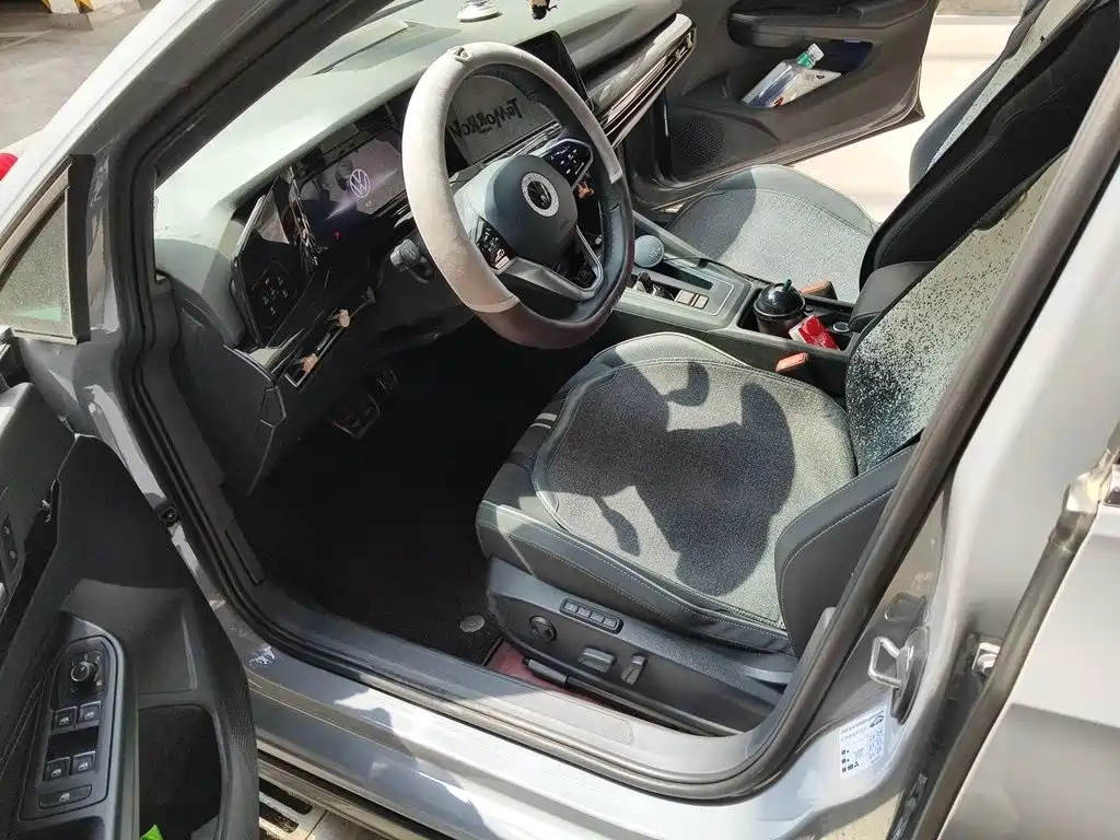 Volkswagen Golf — миниатюра 12