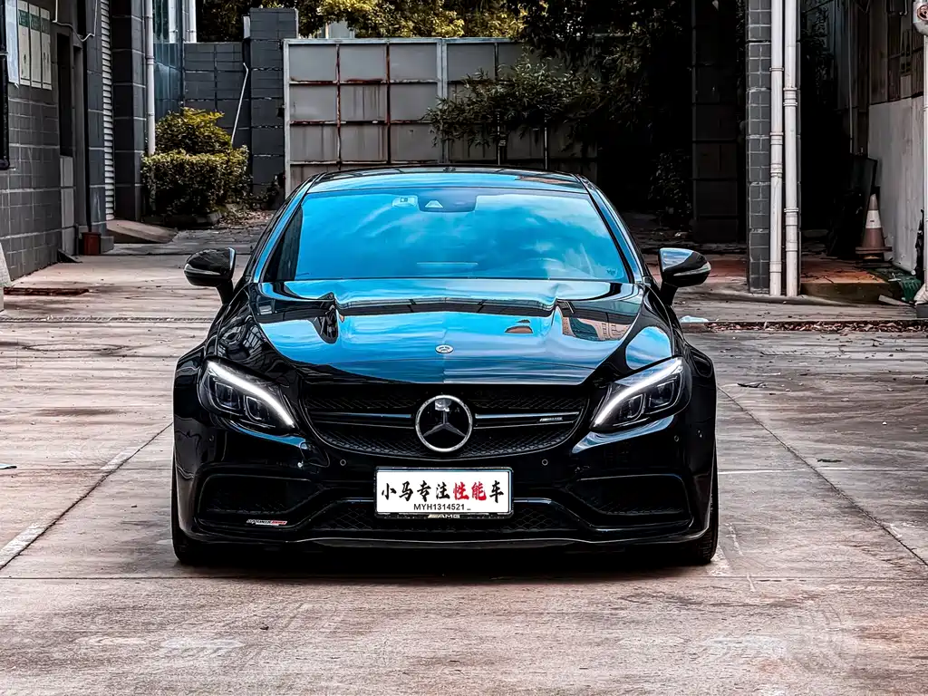 Mercedes-Benz C-Class AMG — миниатюра 2