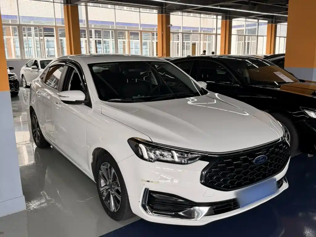 Ford Escort — миниатюра 13