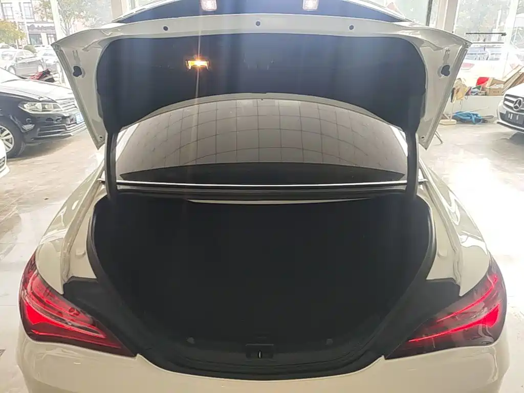 Mercedes-Benz CLA (Import) — миниатюра 19