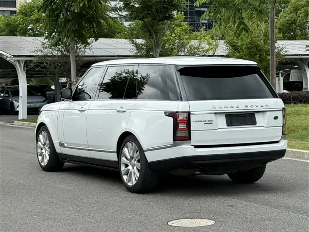 Land Rover Range Rover 2016 3.0 SC V6 Vogue SE Long Wheelbase