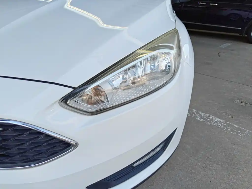 Ford Focus — миниатюра 24