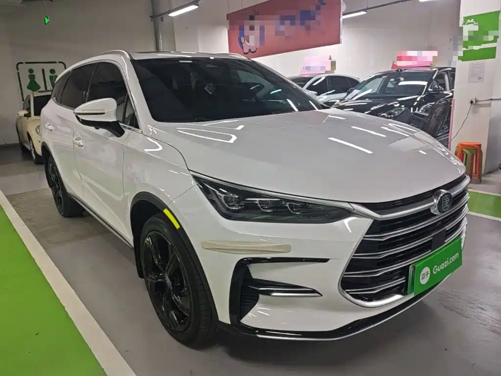 BYD Tang New Energy — миниатюра 4