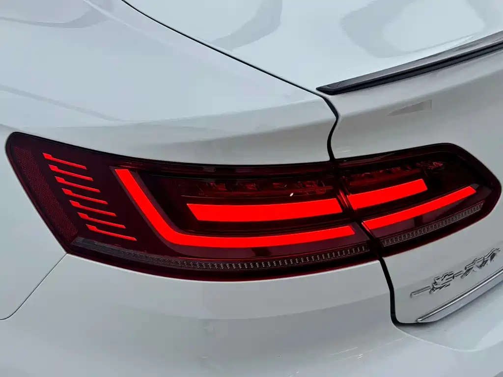 Volkswagen CC — миниатюра 13