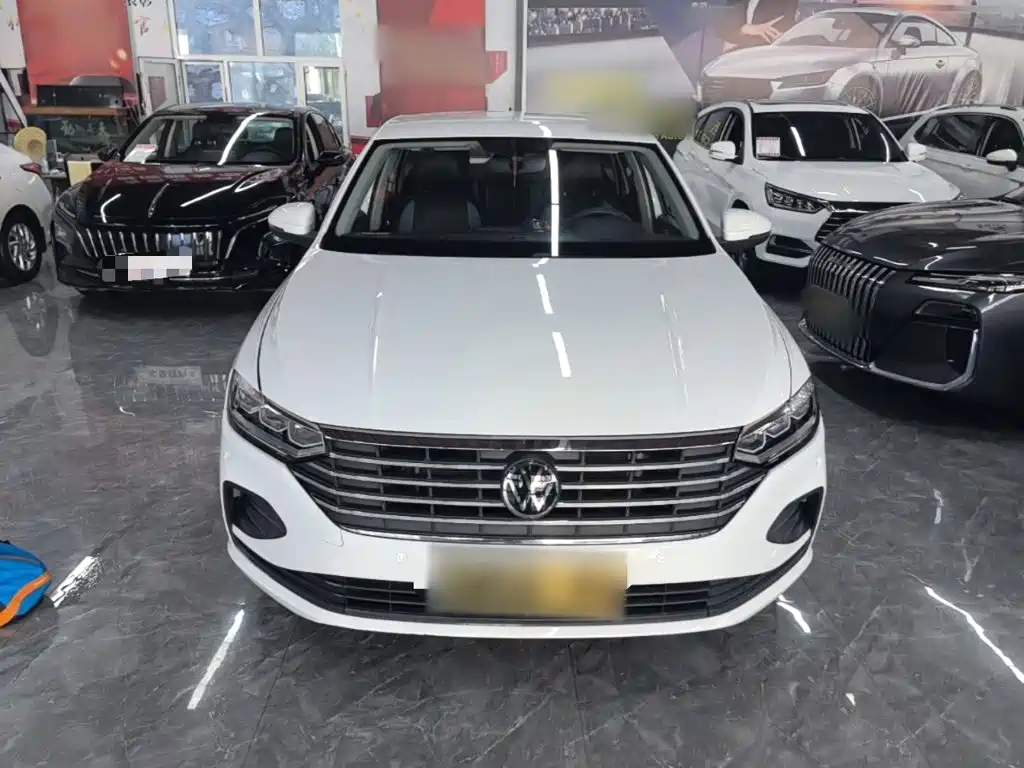 Volkswagen Lavida — миниатюра 3