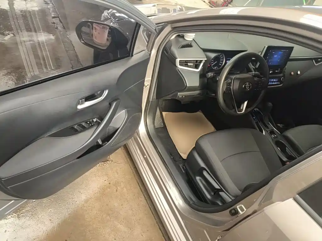 Toyota Corolla — миниатюра 16