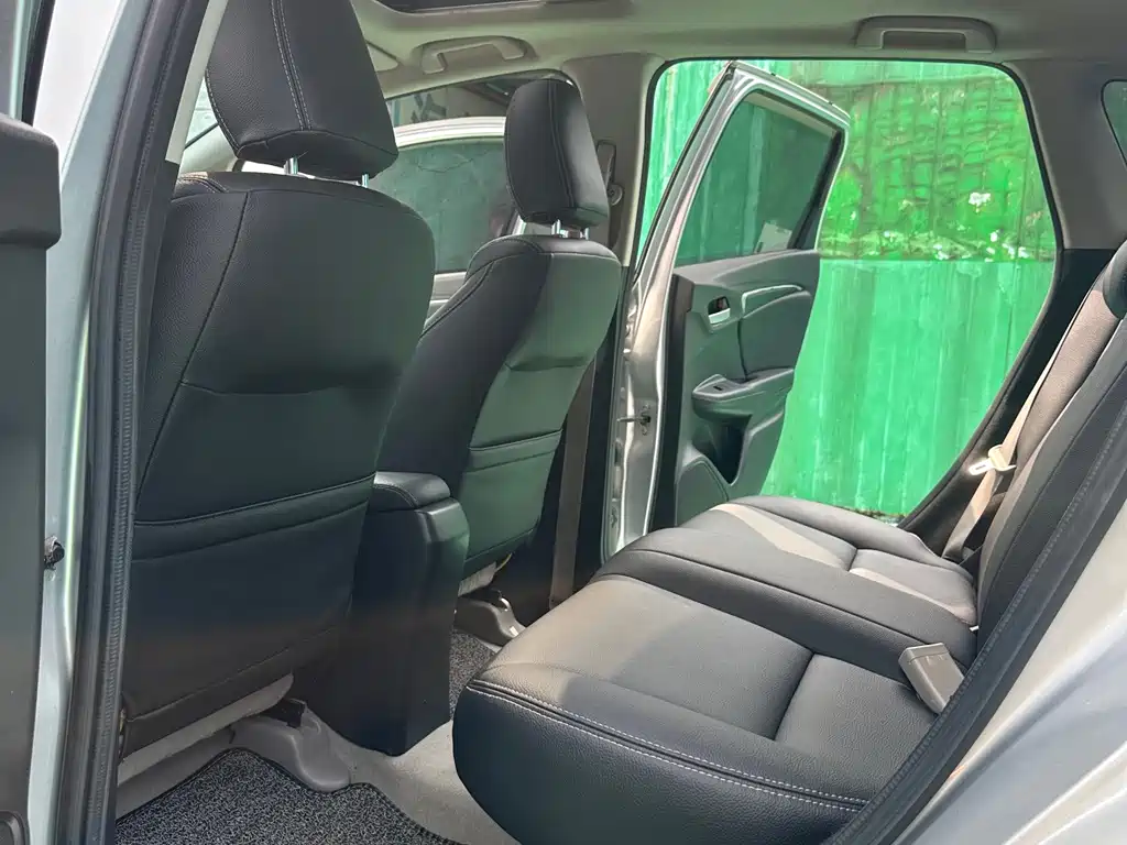 Honda Fit — миниатюра 10