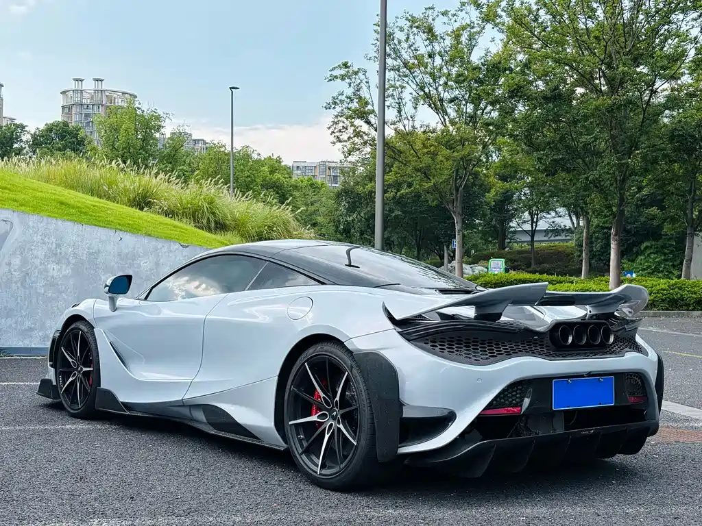 McLaren 720S — миниатюра 9