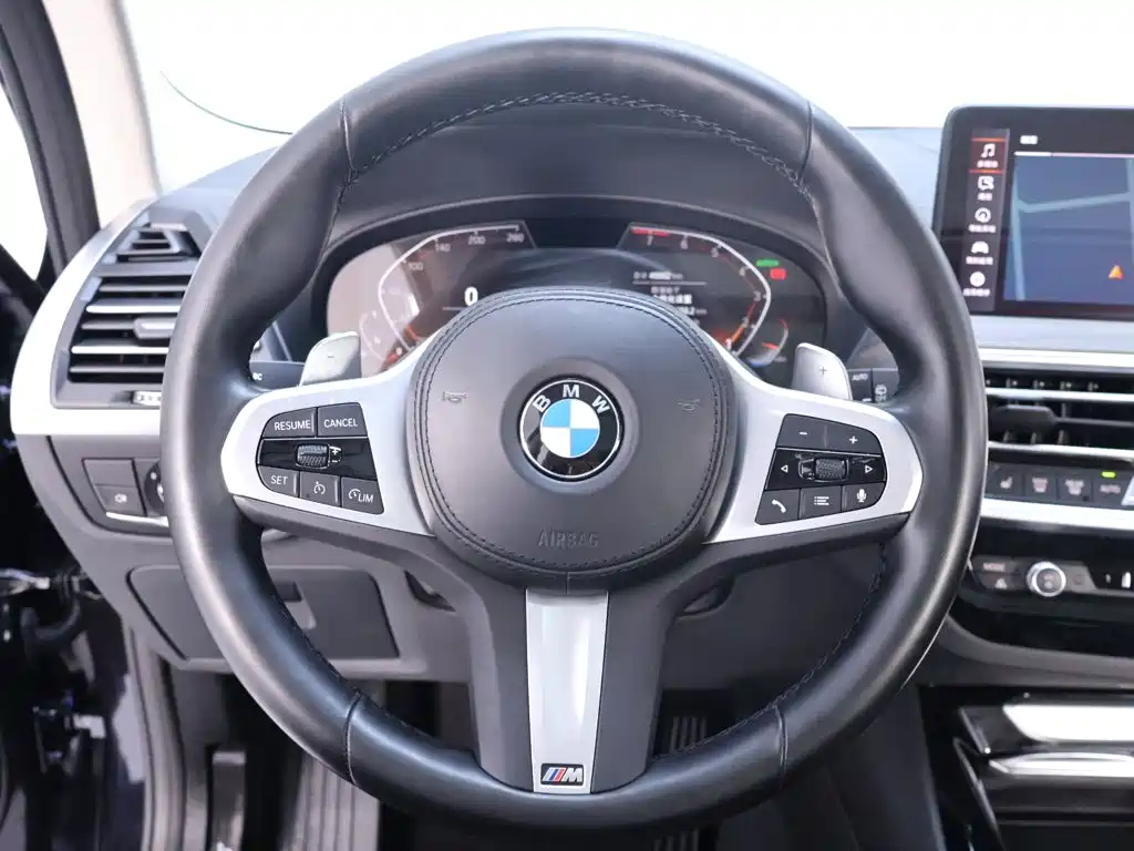 BMW X3 — миниатюра 17