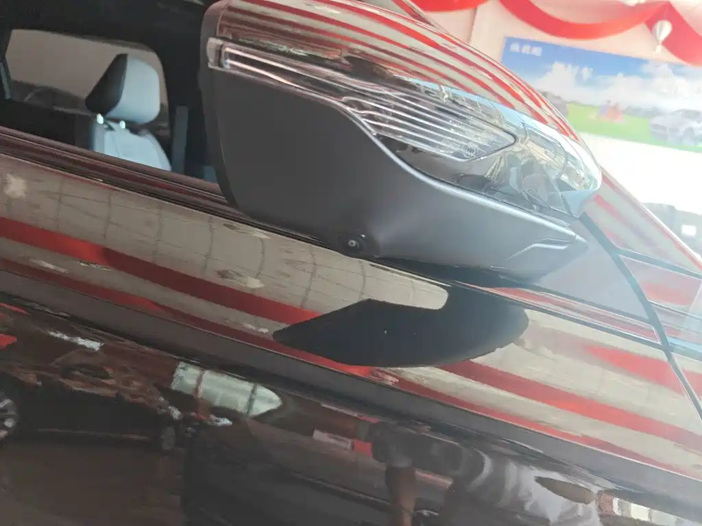Geely Emgrand — миниатюра 21