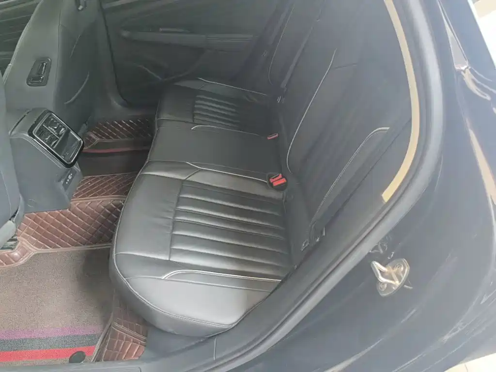Volkswagen Passat — миниатюра 17