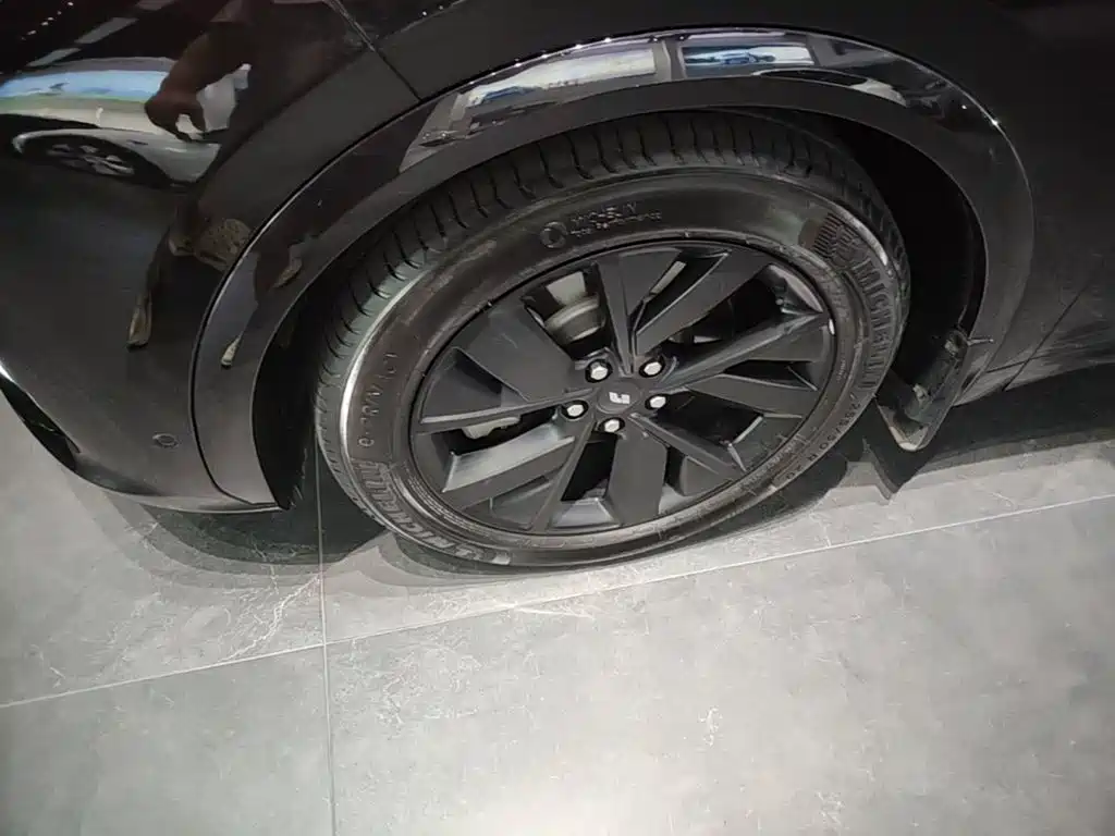 Li Auto Li L7 — миниатюра 23