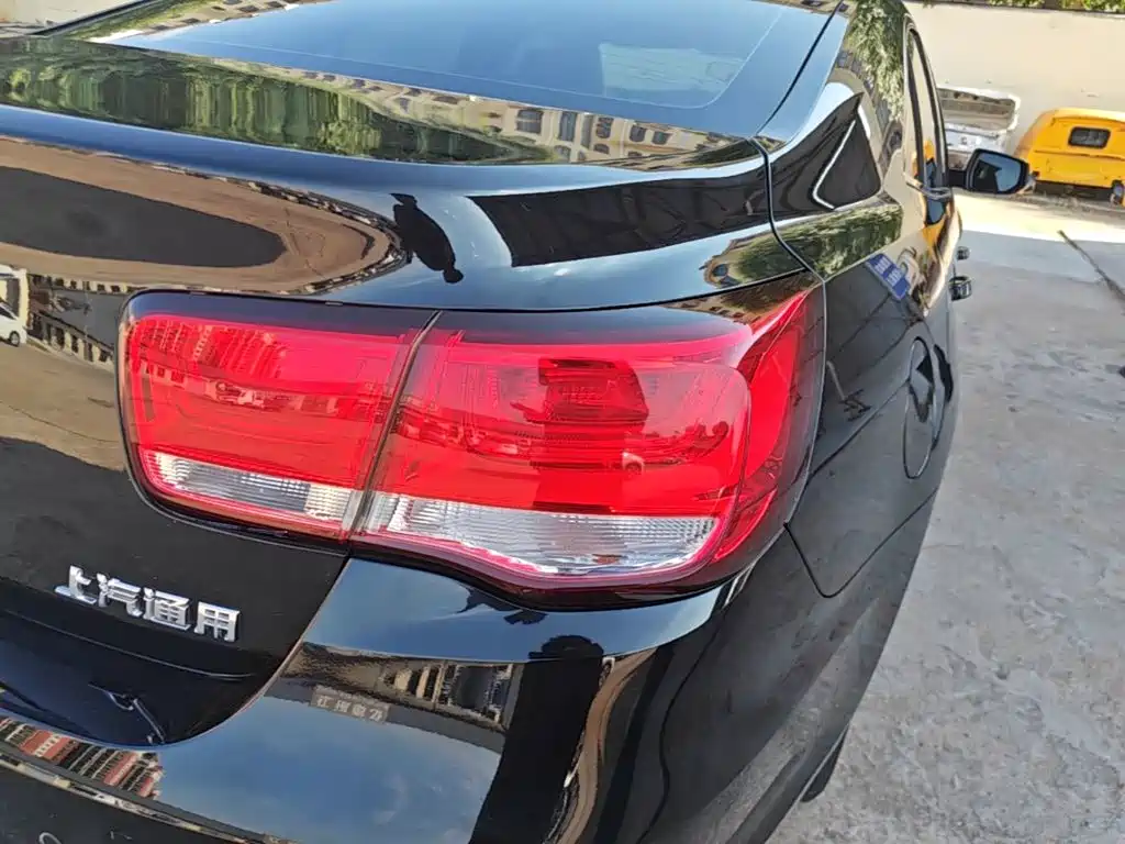 Chevrolet Malibu — миниатюра 8