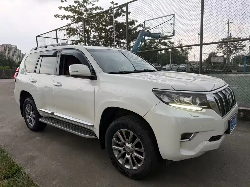 Toyota Prado — миниатюра 3