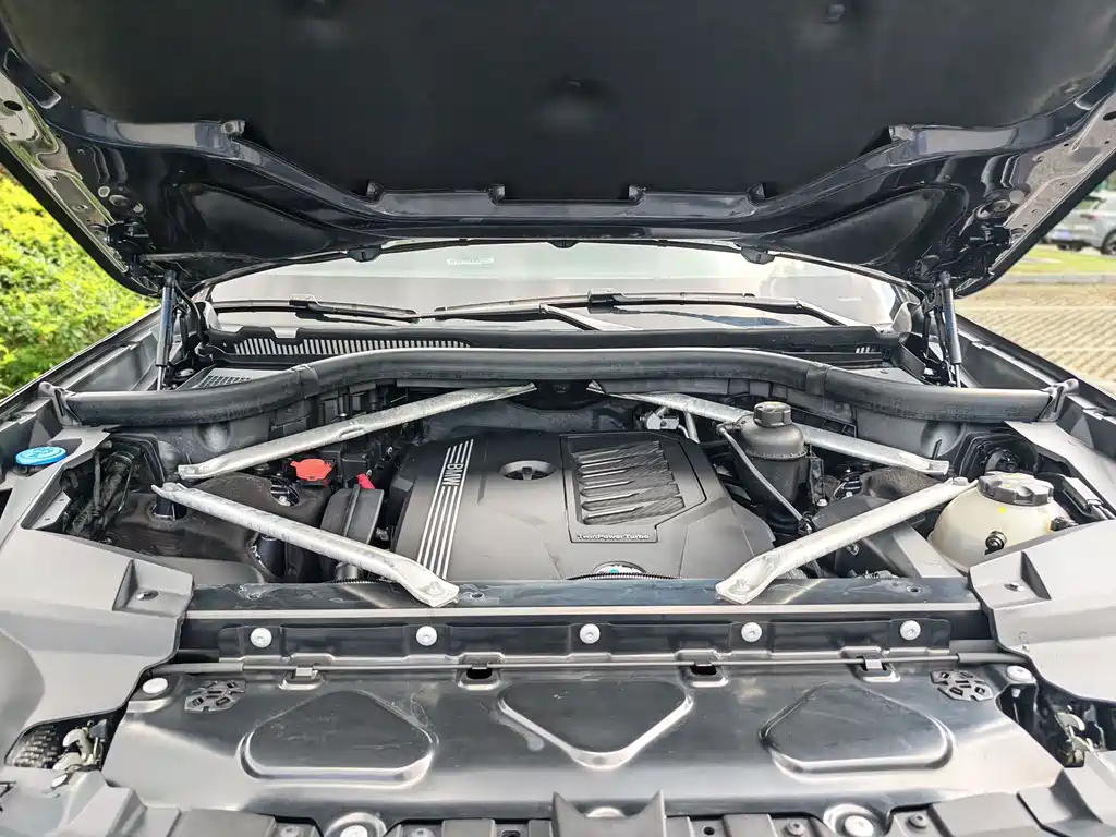 BMW X7 — миниатюра 14