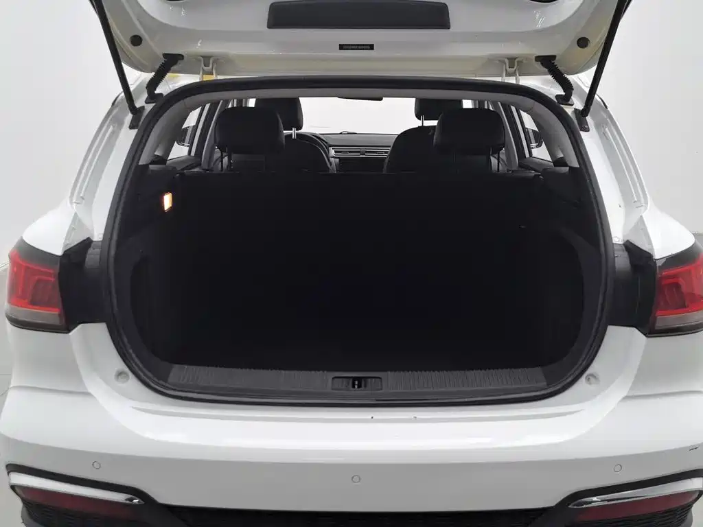 Roewe Ei5 — миниатюра 16