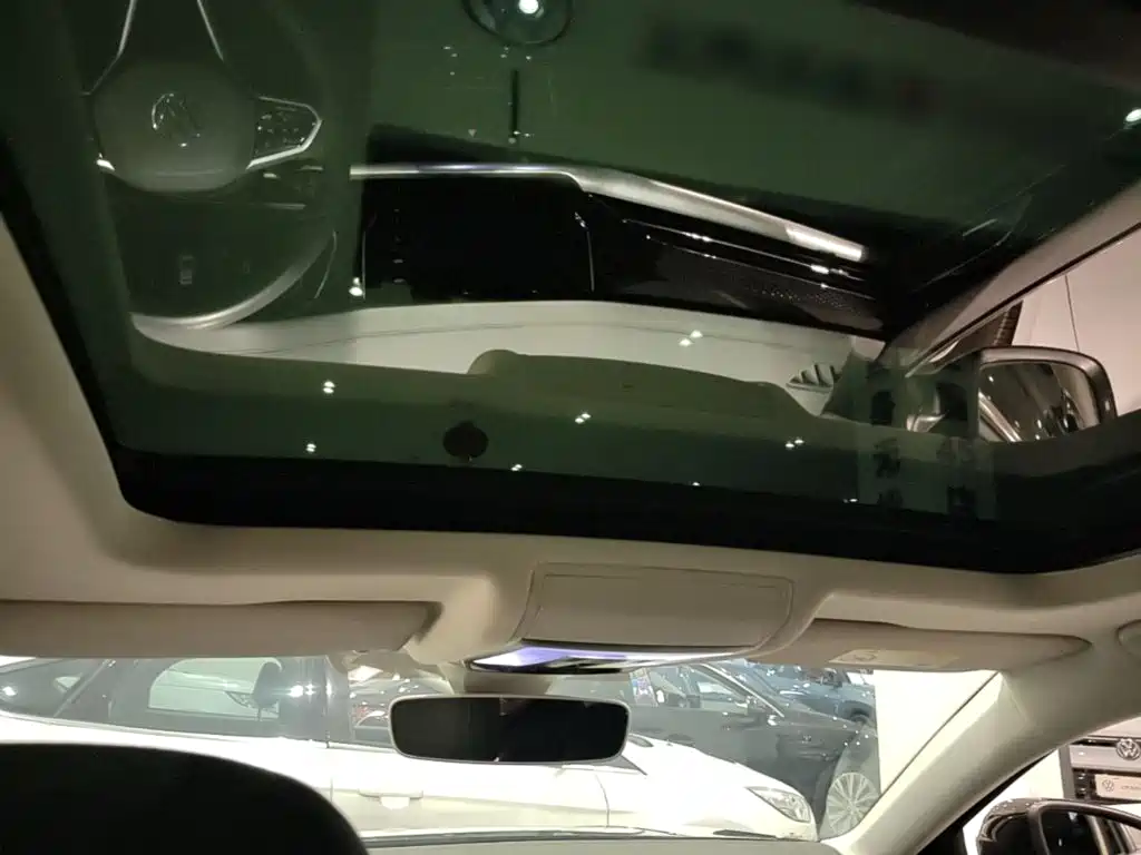 Volkswagen Passat — миниатюра 18