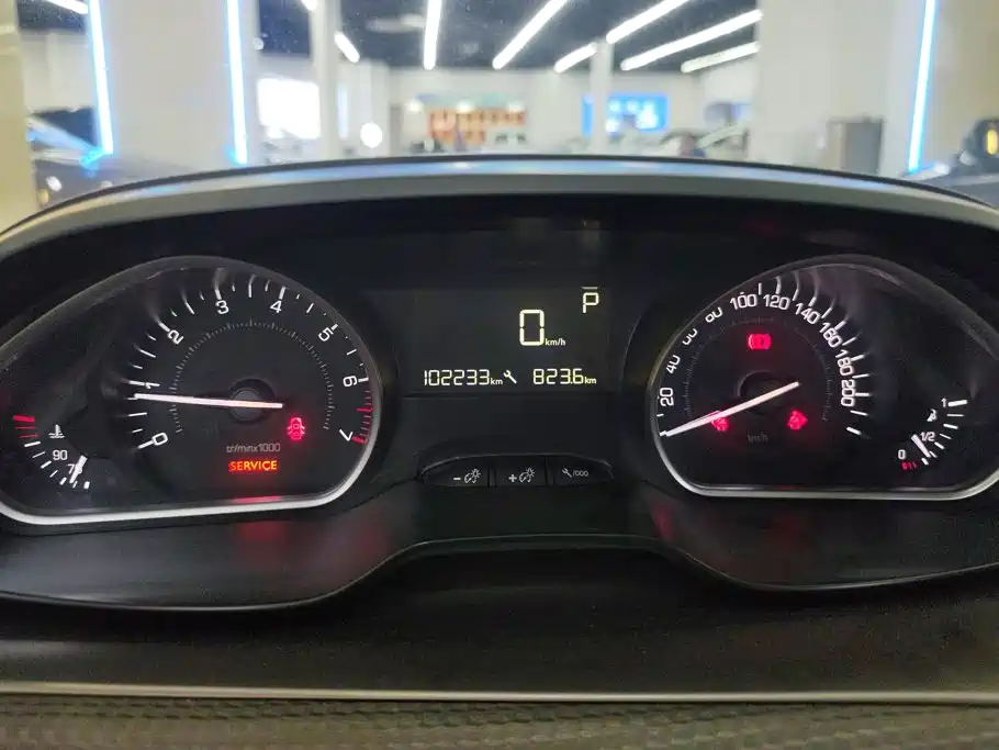 Peugeot 2008 — миниатюра 14