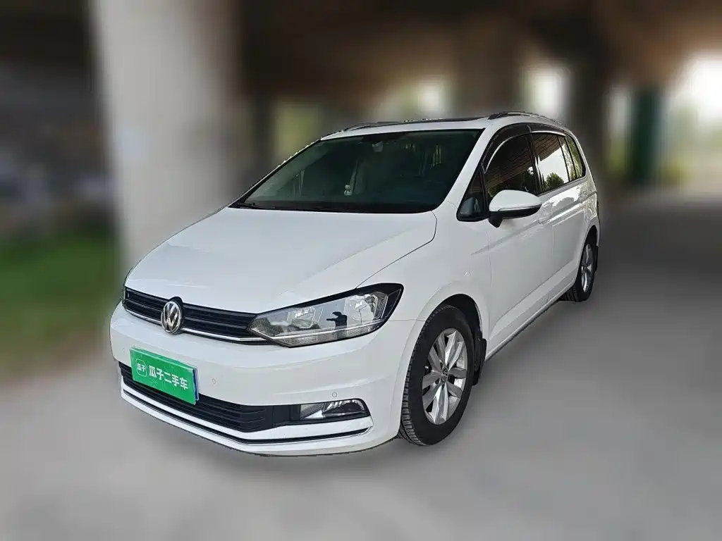 Volkswagen Touran — миниатюра 2