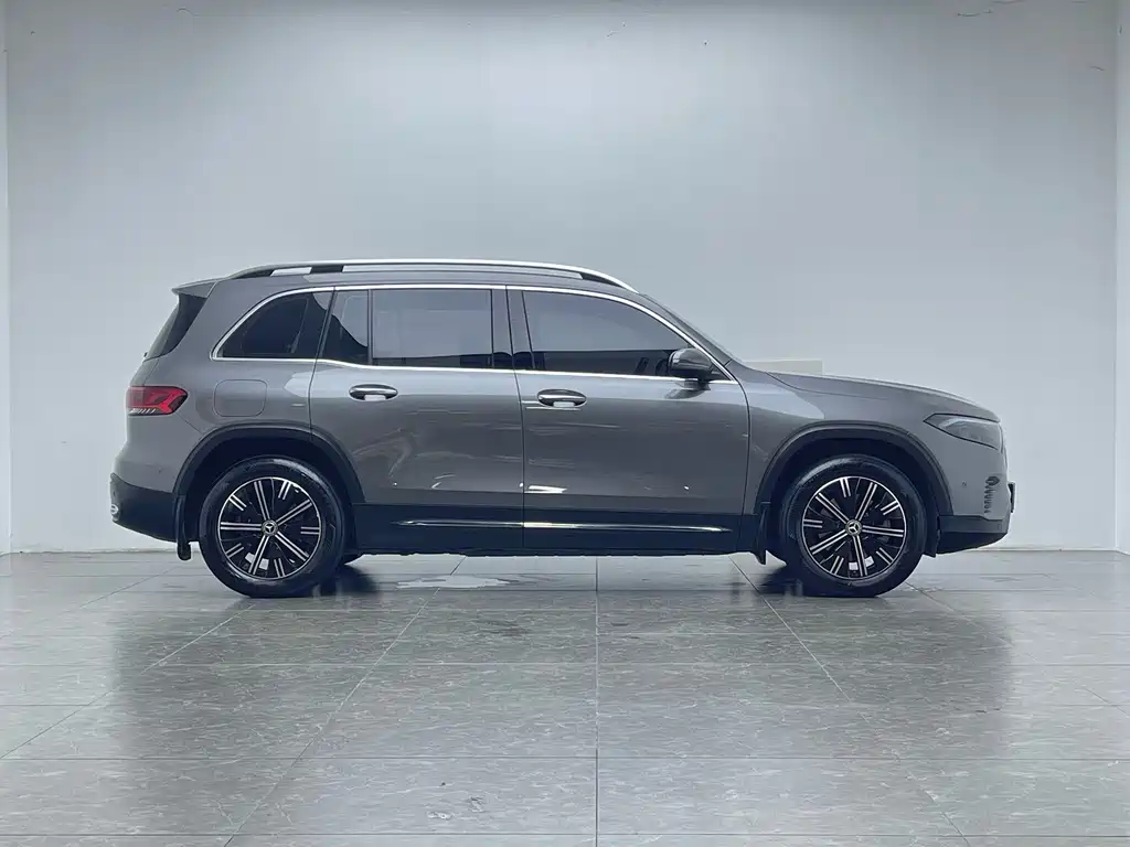Mercedes-Benz EQB — миниатюра 7