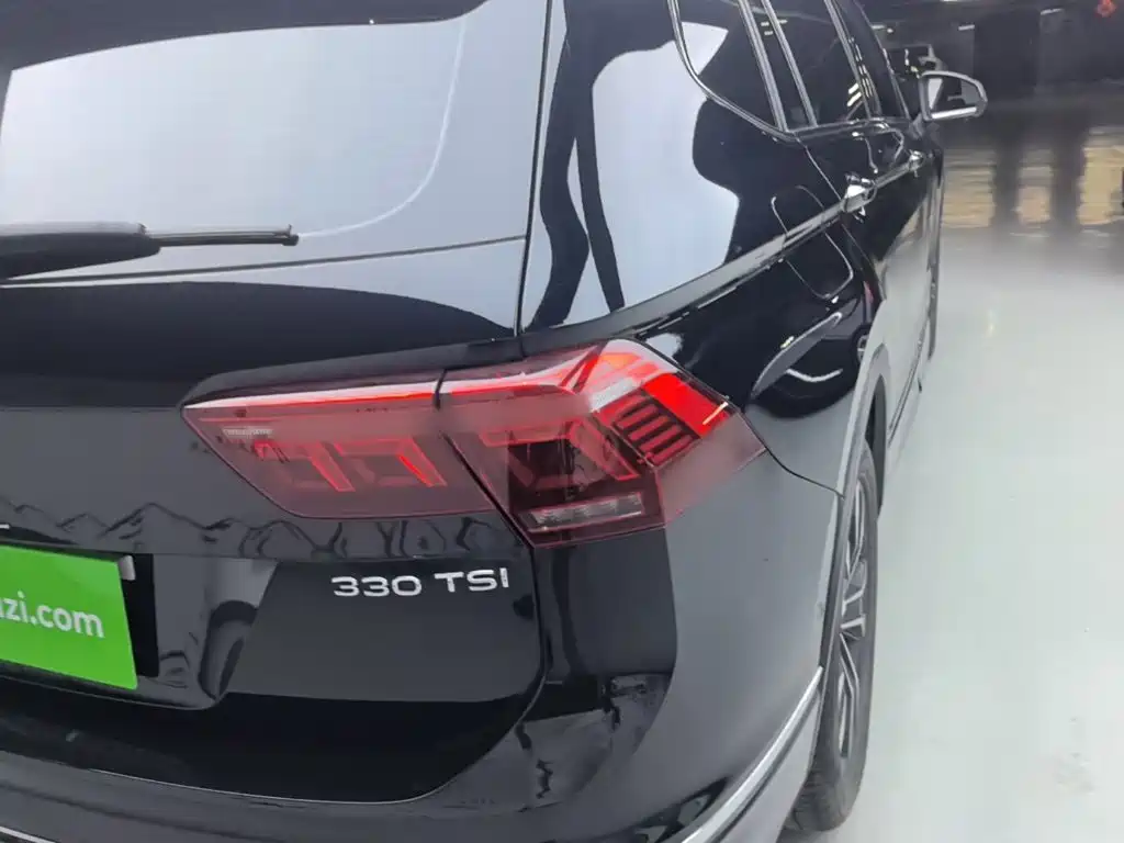 Volkswagen Tiguan L — миниатюра 8