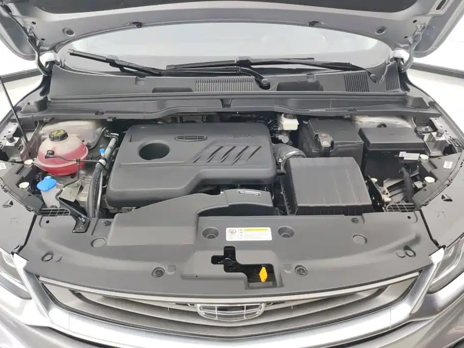 Geely Binyue — миниатюра 10